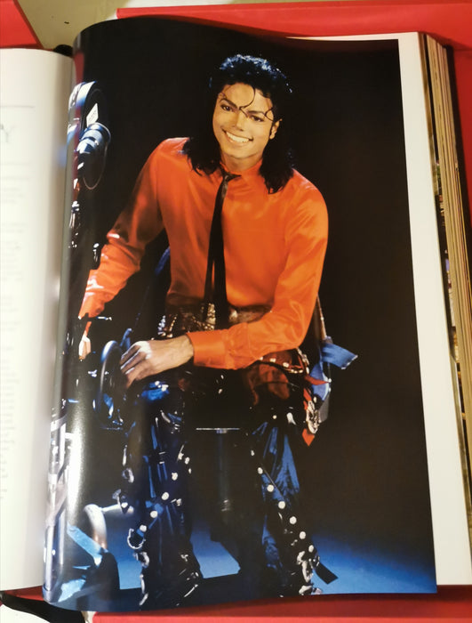 Michael Jackson - Opus Book