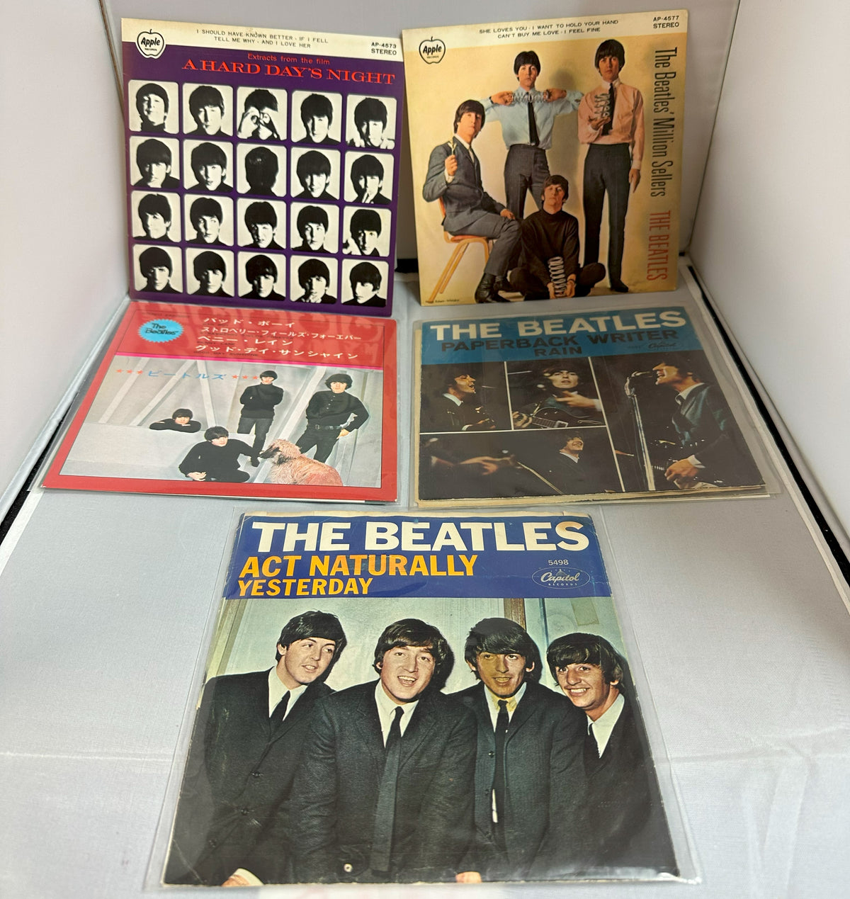 ザ・ビートルズ、45回転シングルレコード・コレクションセット。 ザ・ビートルズ、45回転シングルレコード・コレクションセット